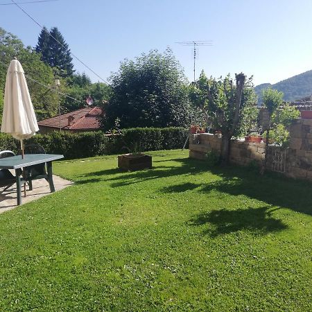 Pratomagno Apartment Cetica Bagian luar foto