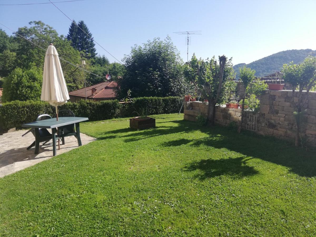 Pratomagno Apartment Cetica Bagian luar foto